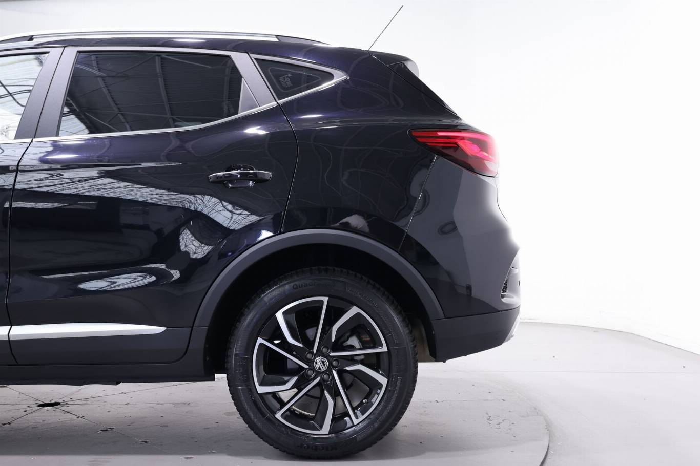 MG ZS 40
