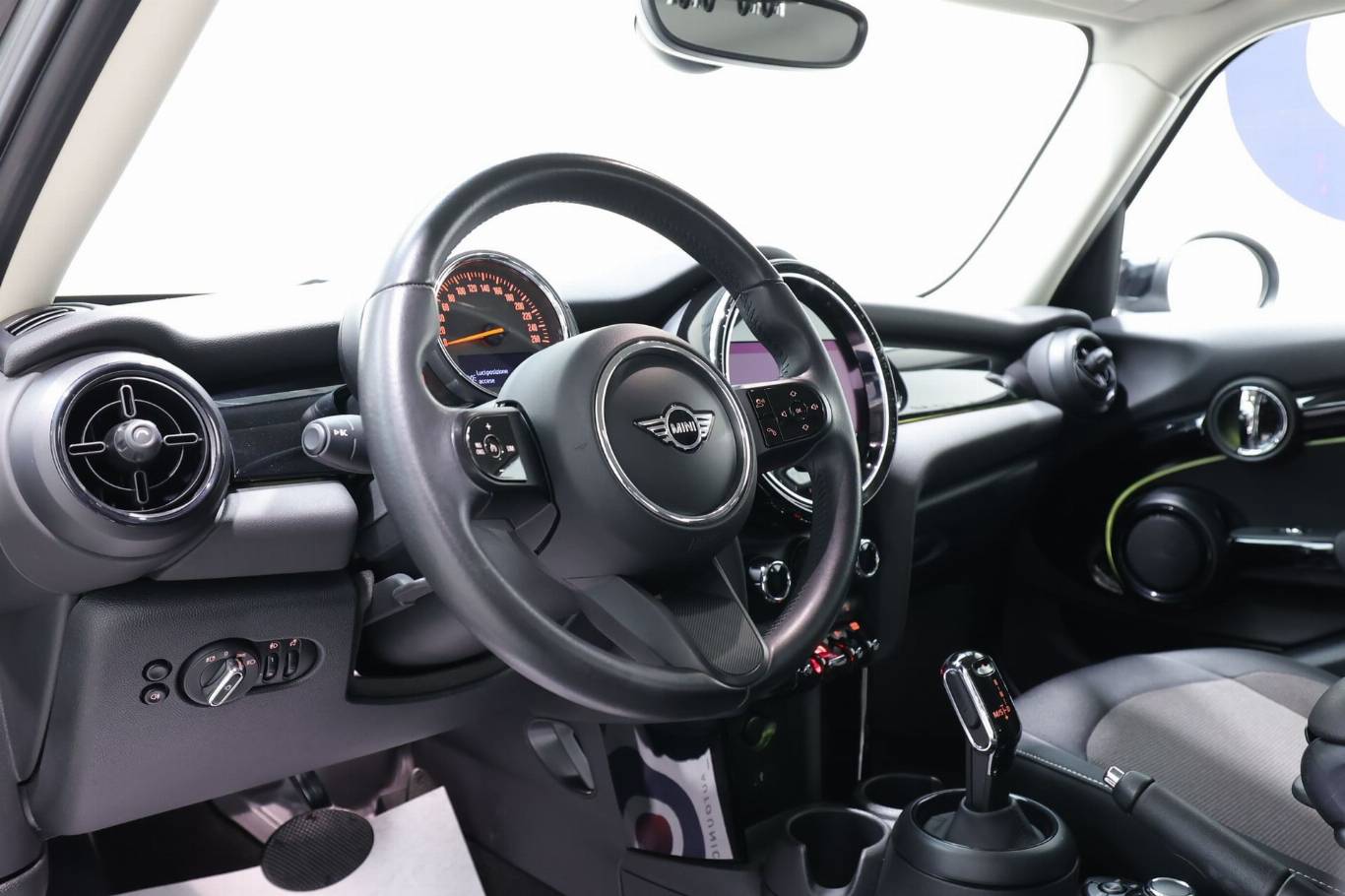 MINI Cooper 4