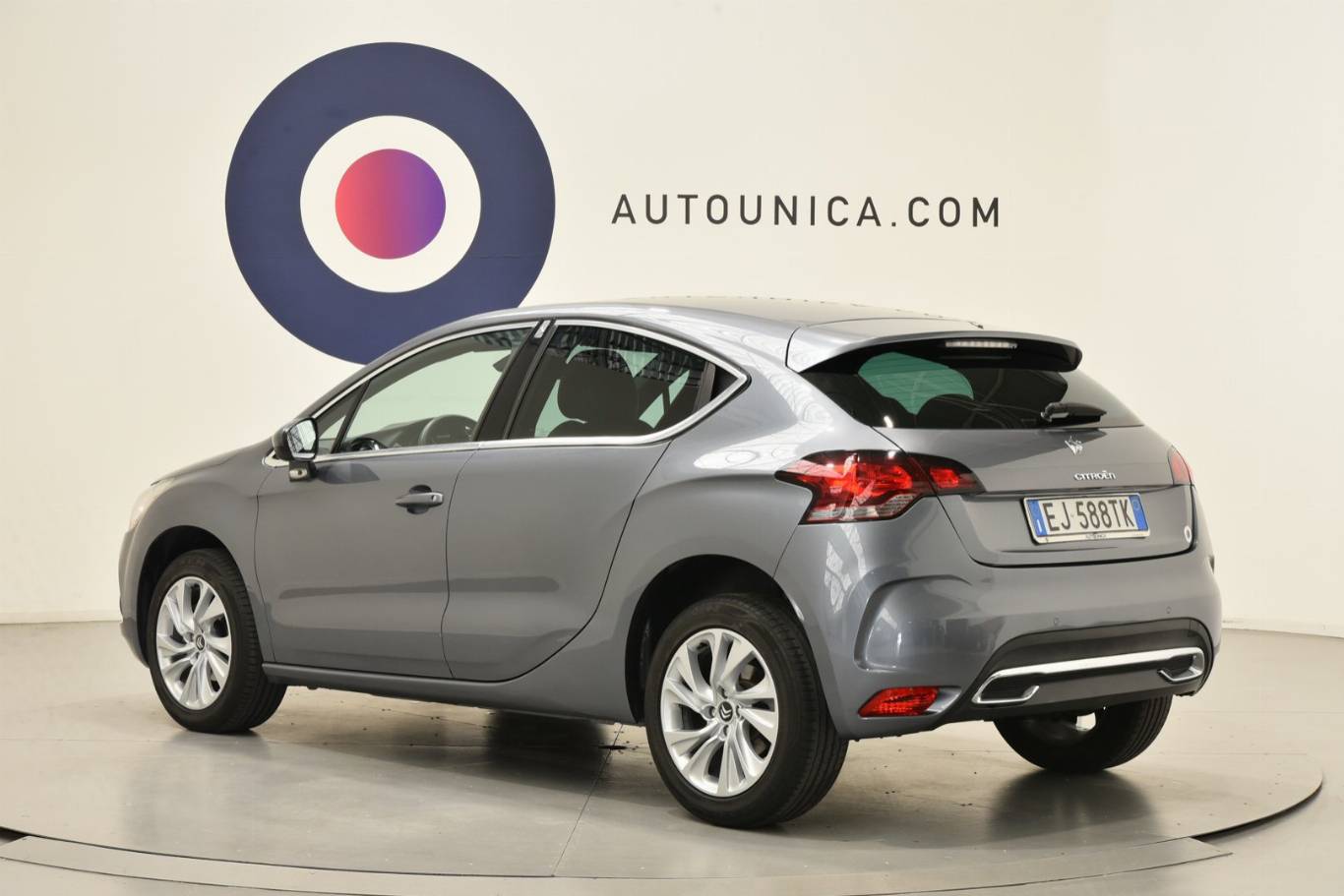 DS AUTOMOBILES DS 4 2