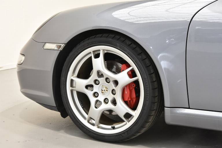 PORSCHE 911 7