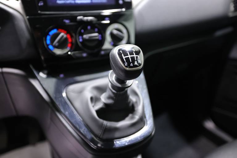 LANCIA Ypsilon 24