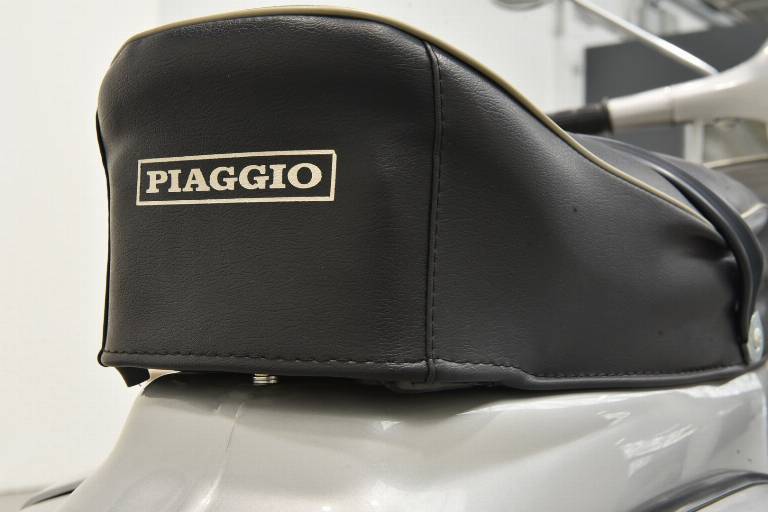 PIAGGIO Vespa 150 Sprint 23