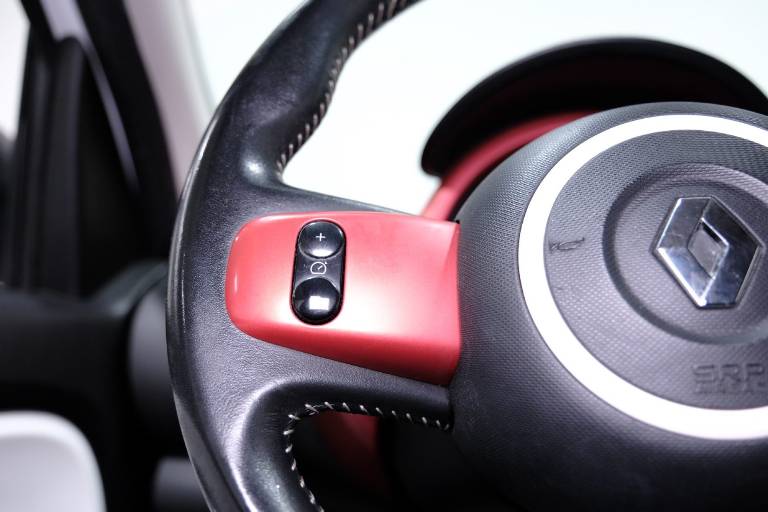 RENAULT Twingo 19