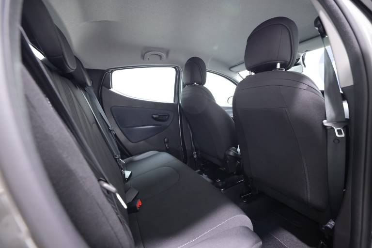 LANCIA Ypsilon 44