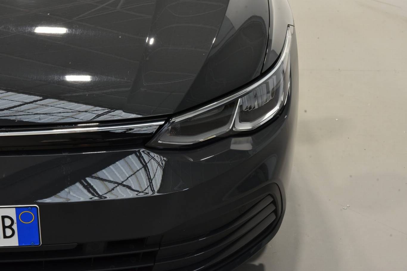 VOLKSWAGEN Golf Variant 15