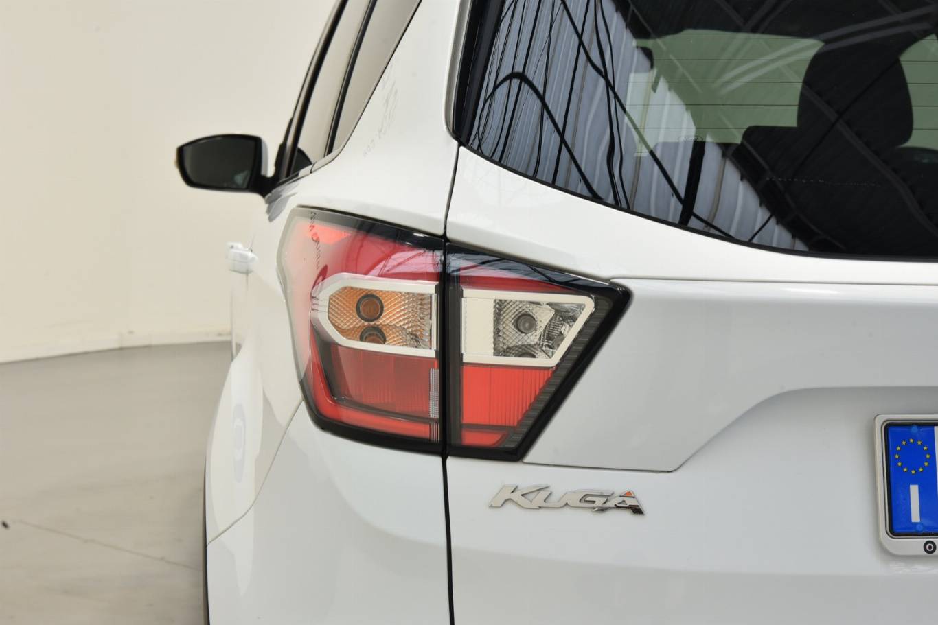FORD Kuga 17