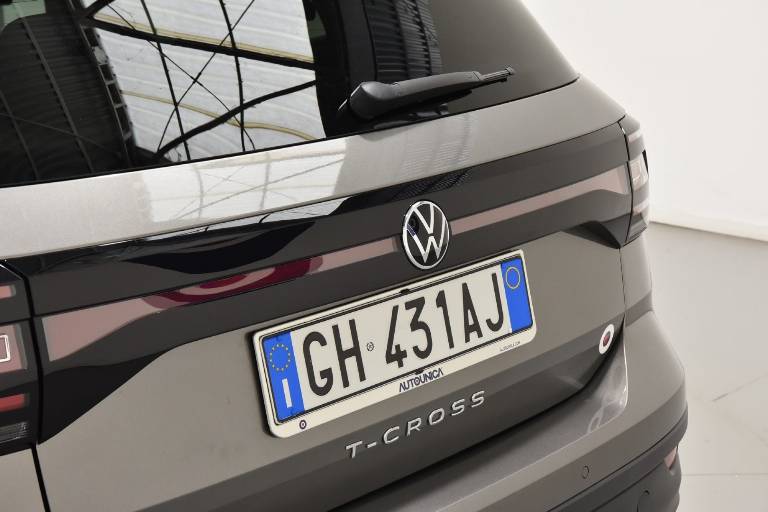 VOLKSWAGEN T-Cross 47