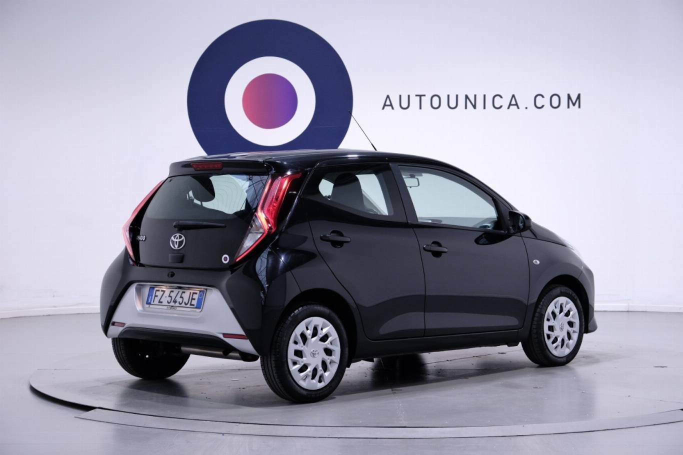 TOYOTA Aygo 15