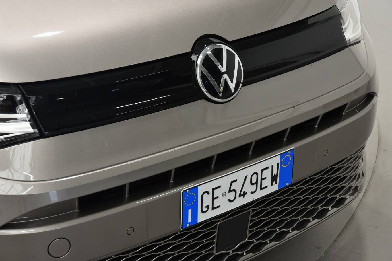 VOLKSWAGEN Caddy 44
