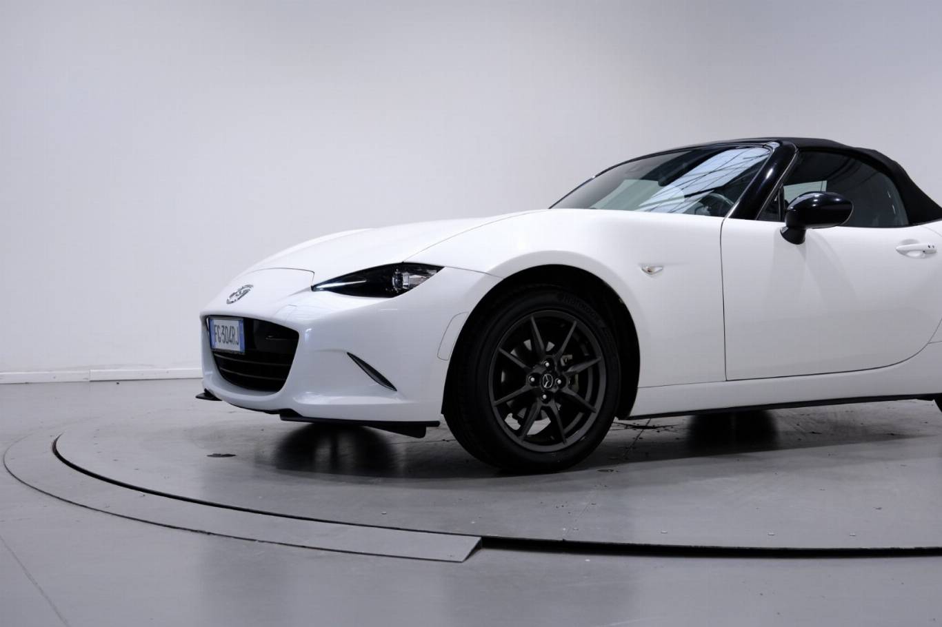 MAZDA MX-5 69