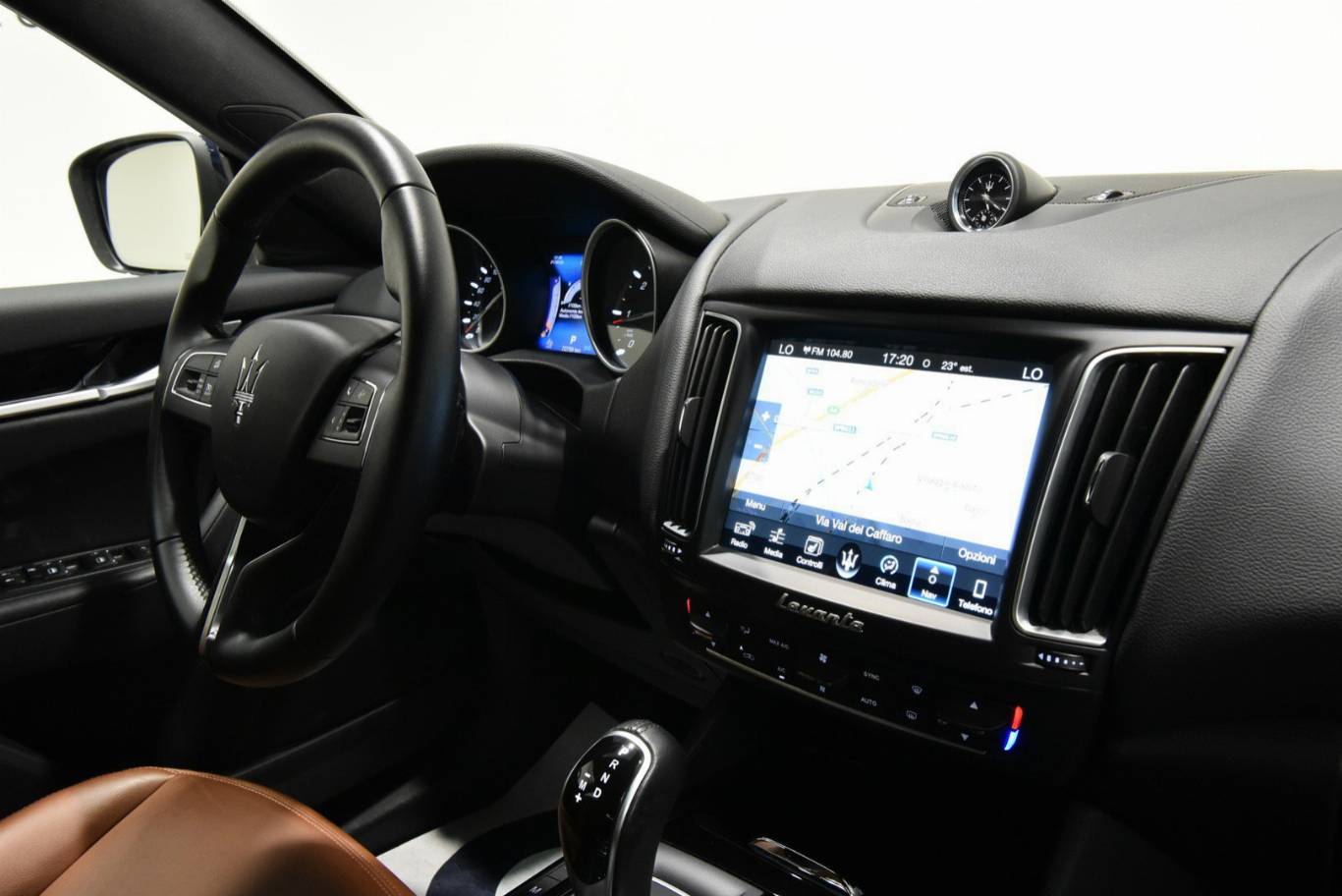 MASERATI Levante 28