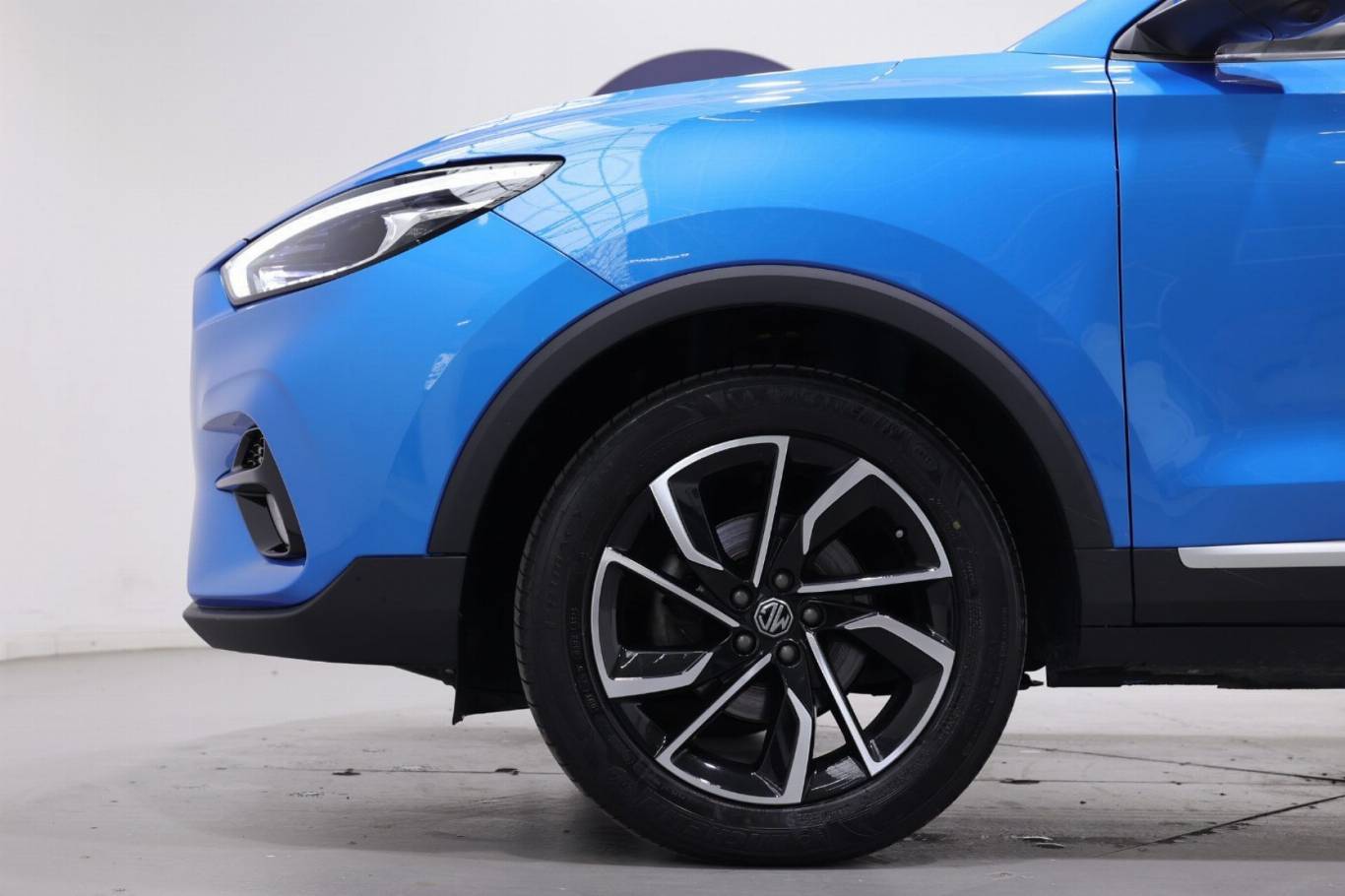 MG ZS 19