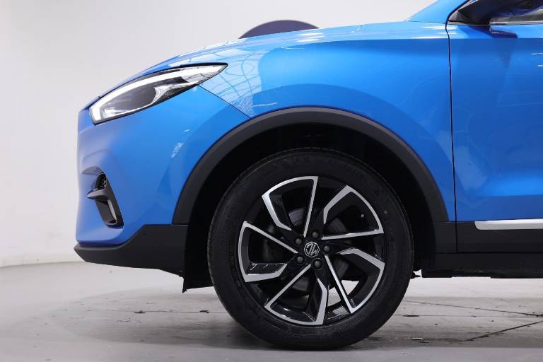 MG ZS 19