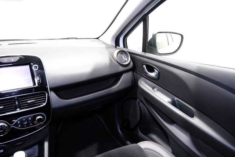 RENAULT Clio 43