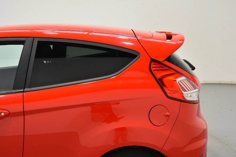 FORD Fiesta 44