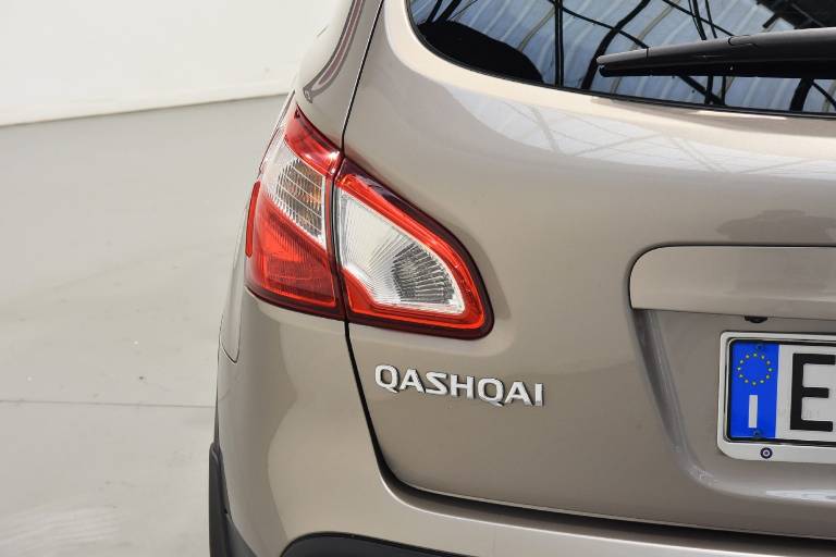 NISSAN Qashqai 21