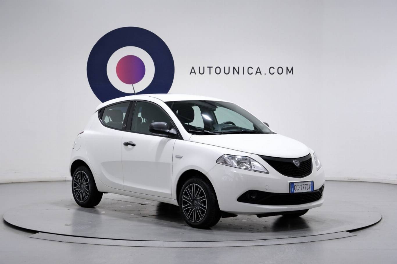 LANCIA Ypsilon 3