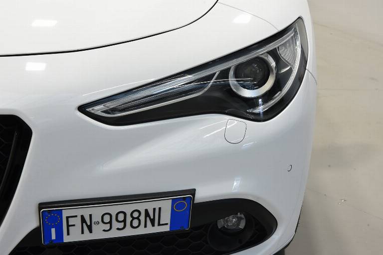 ALFA ROMEO Stelvio 33