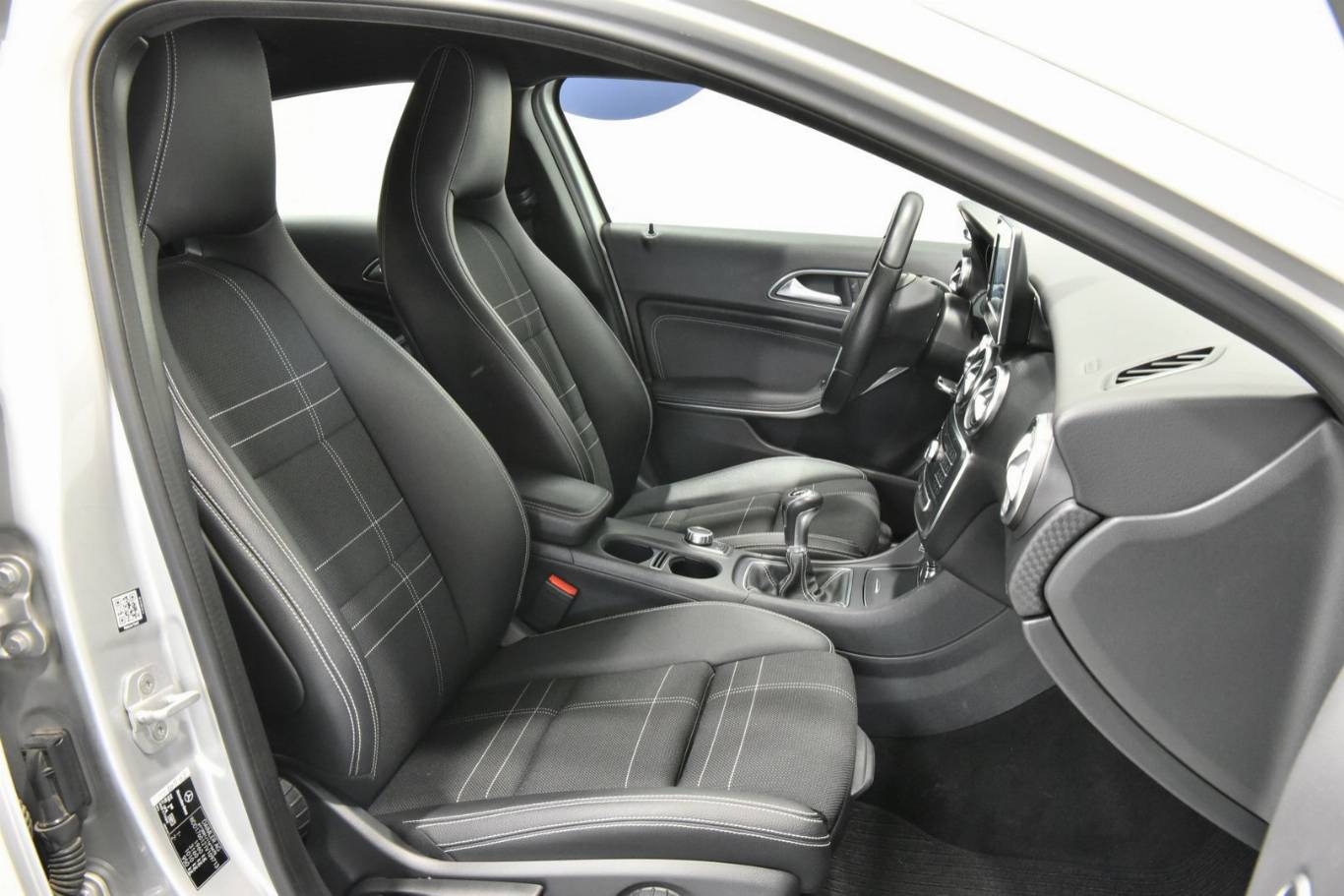 MERCEDES-BENZ A 180 20