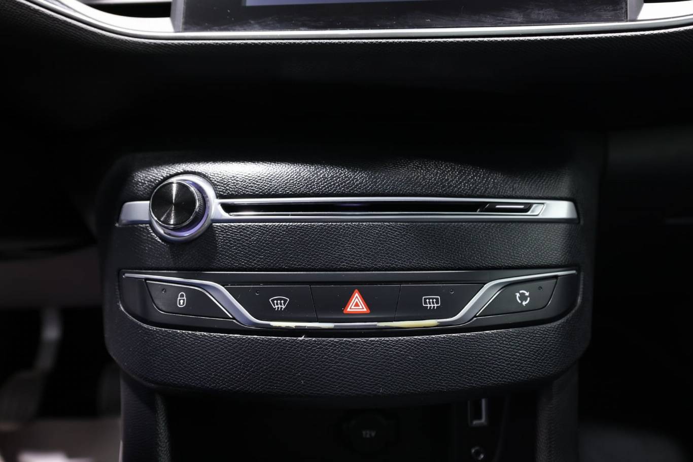 PEUGEOT 308 19