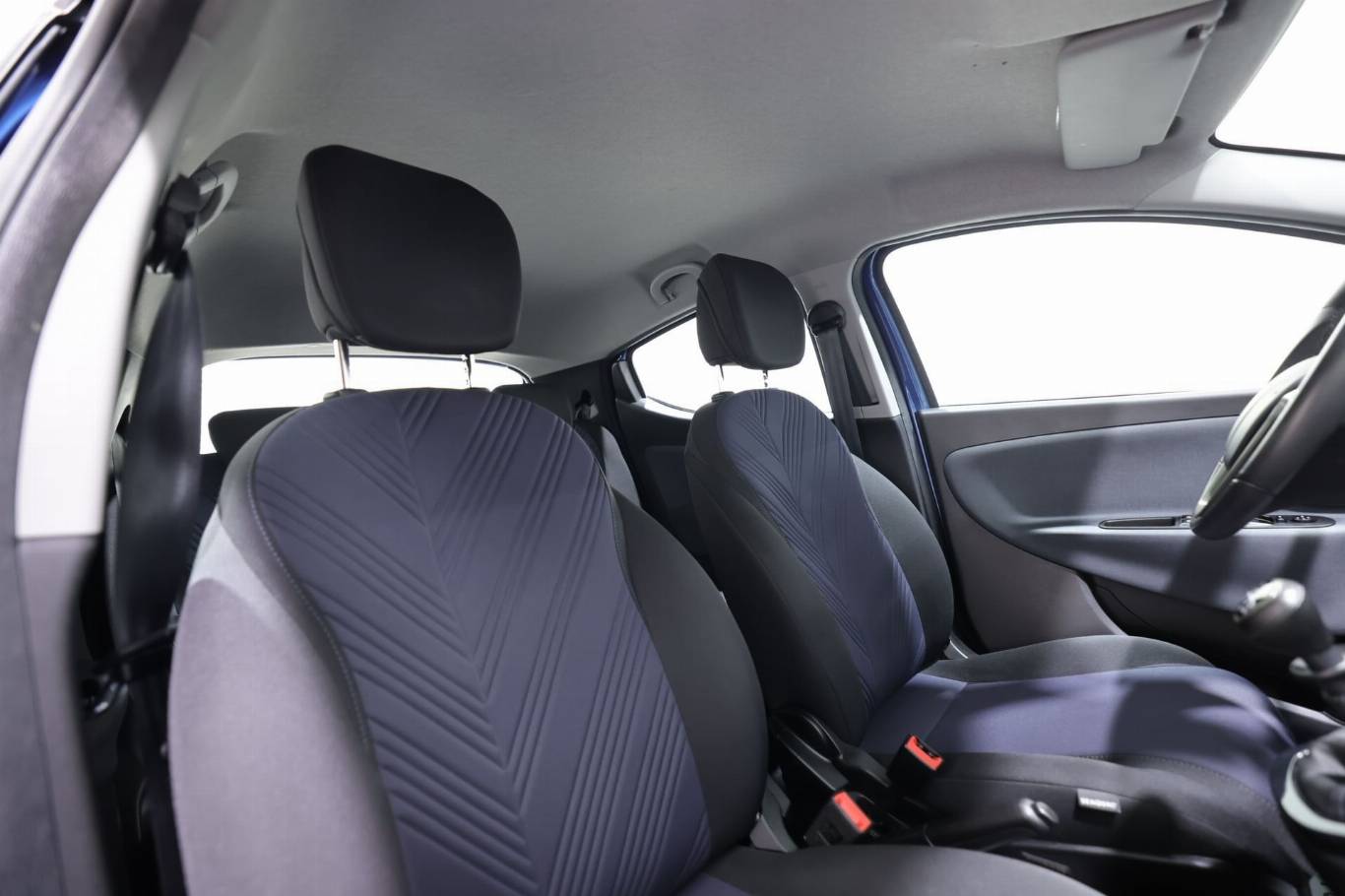 LANCIA Ypsilon 42