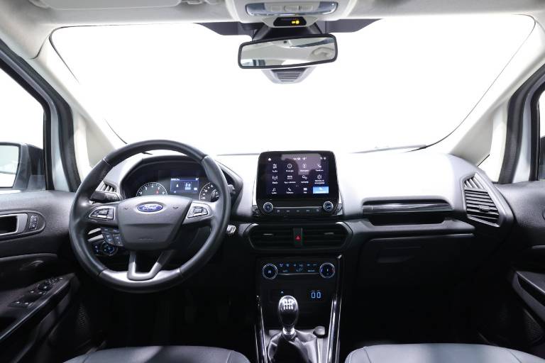 FORD EcoSport 10