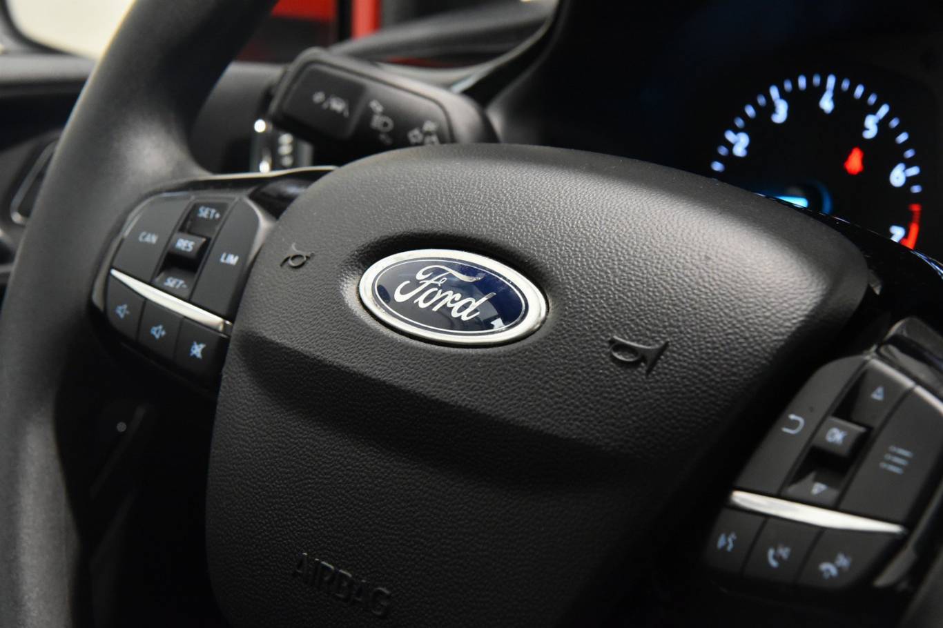 FORD Fiesta 19