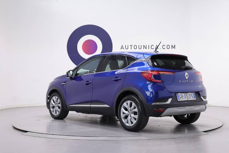 RENAULT Captur 16