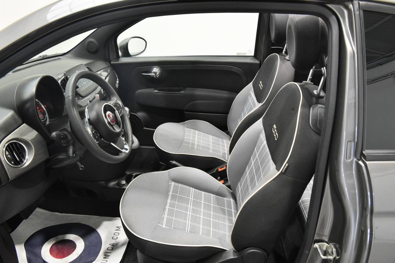 FIAT 500C 4