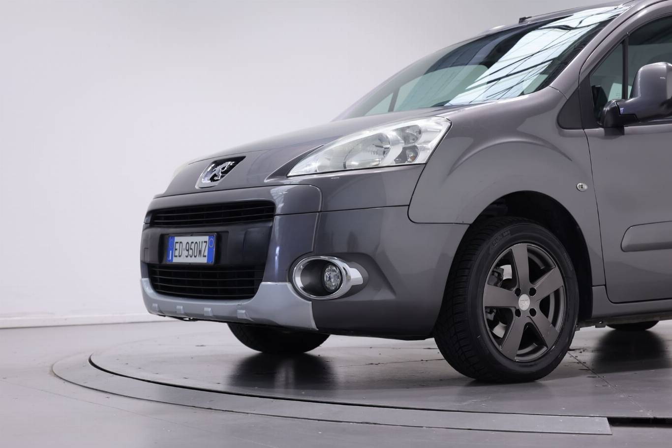 PEUGEOT Partner 35