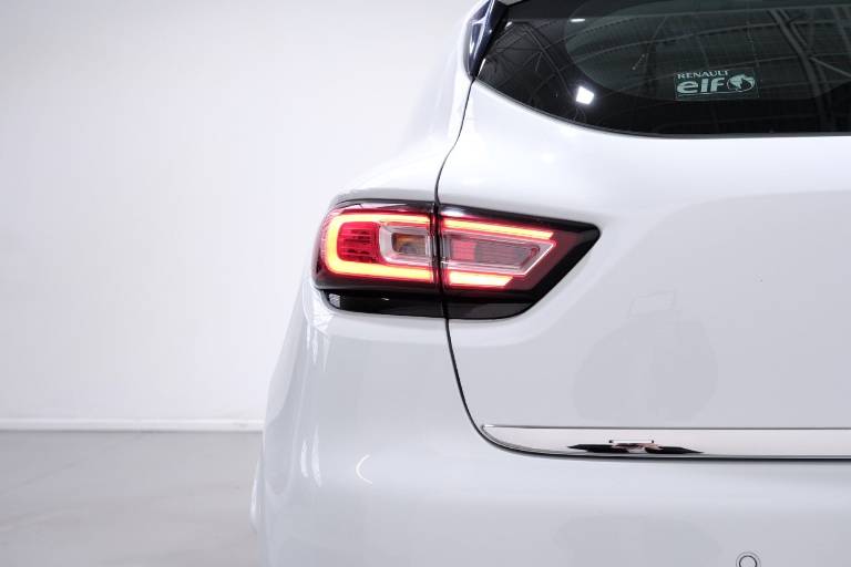 RENAULT Clio 49