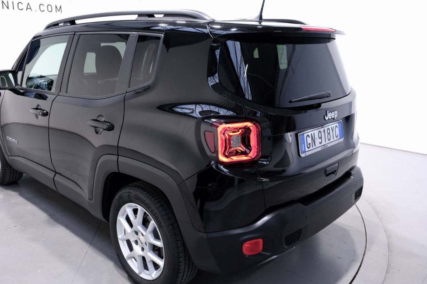 JEEP Renegade 64