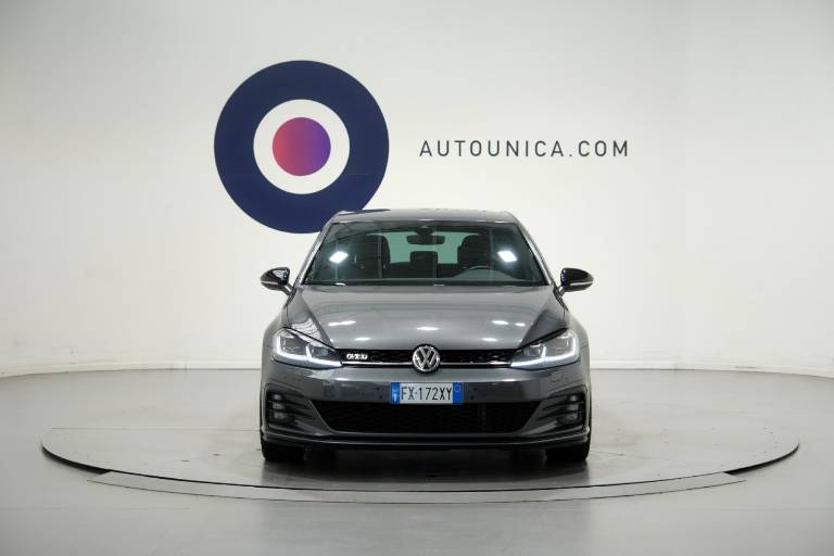 VOLKSWAGEN Golf GTD 2
