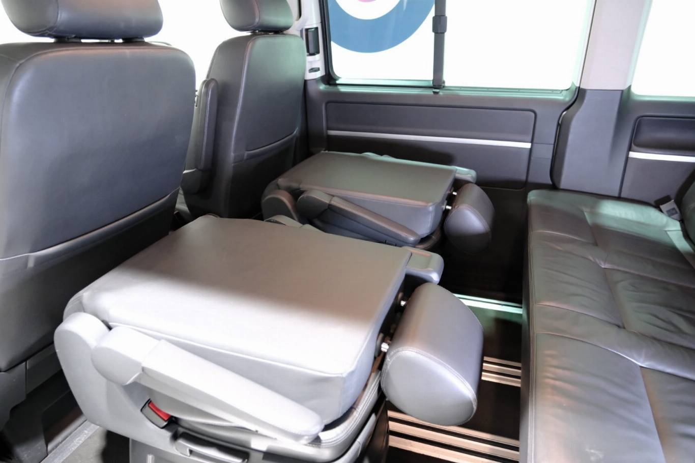 VOLKSWAGEN T5 Multivan 53