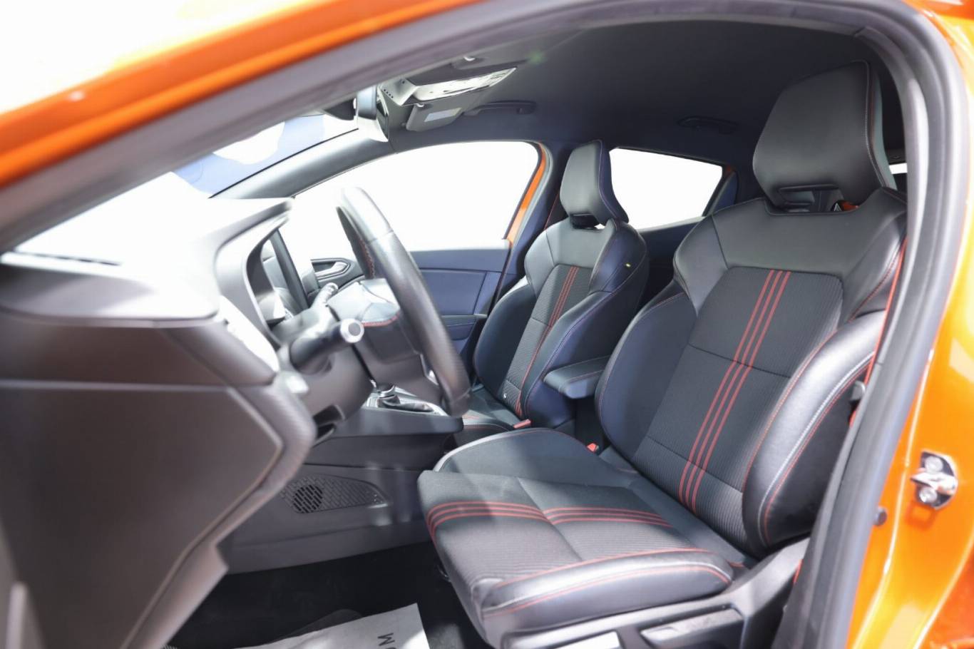 RENAULT Clio 6