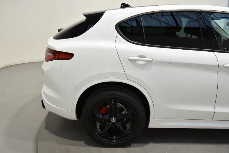 ALFA ROMEO Stelvio 61