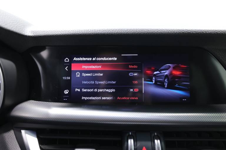 ALFA ROMEO Stelvio 33