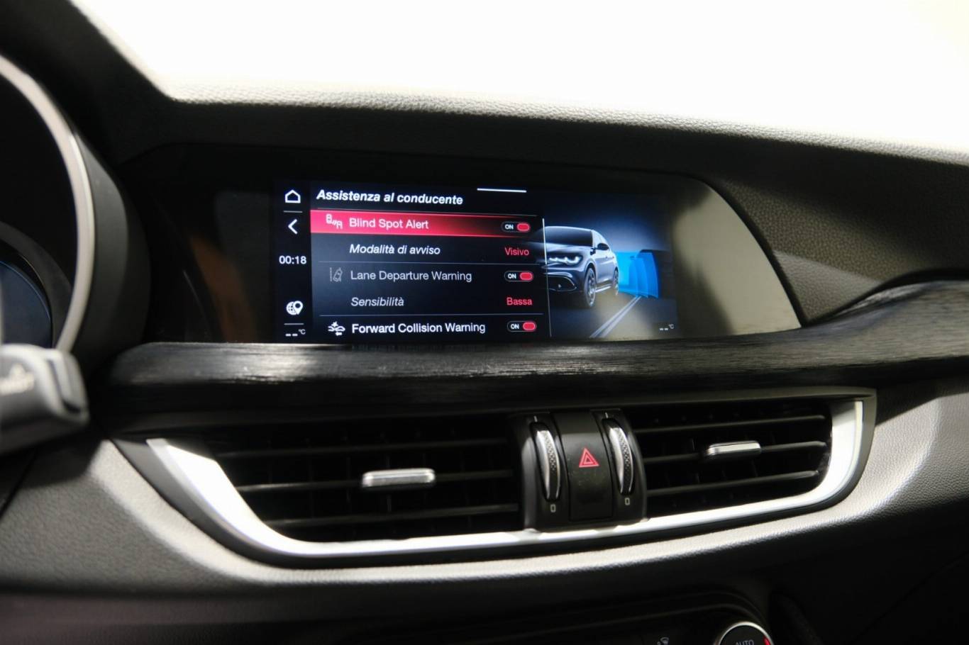 ALFA ROMEO Stelvio 9