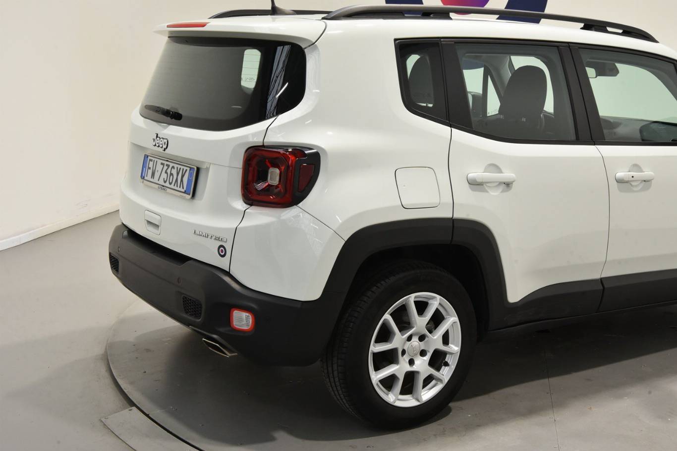 JEEP Renegade 18
