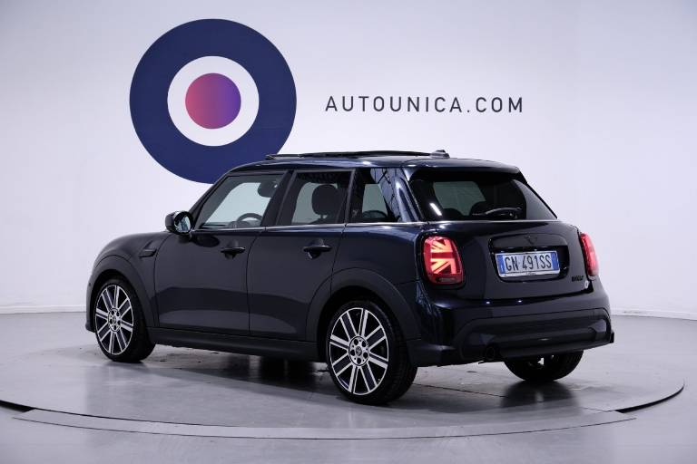 MINI Cooper 17