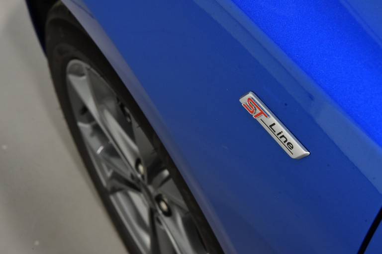 FORD Focus 42