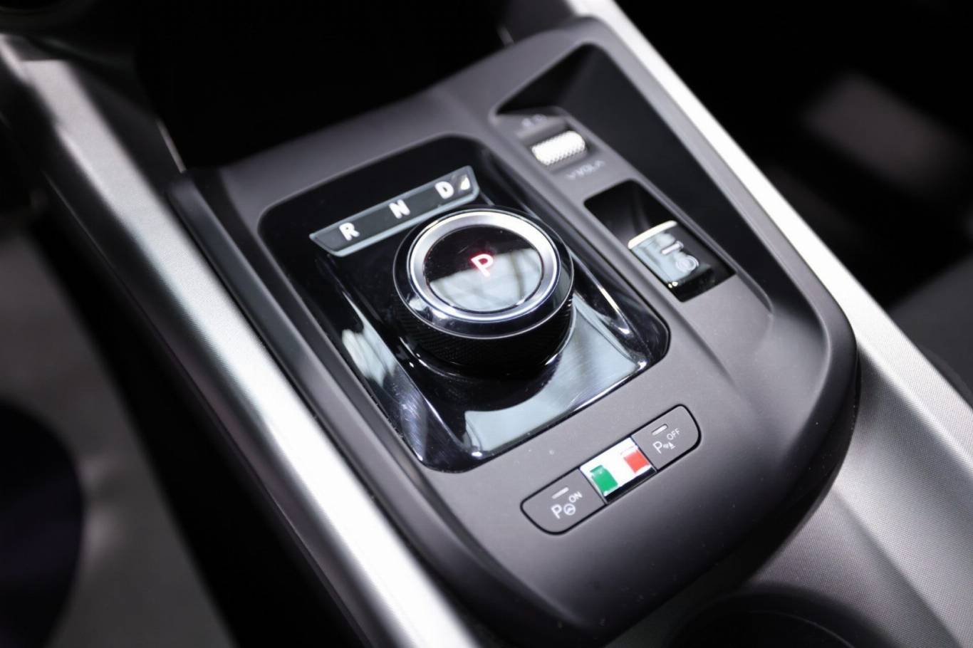 ALFA ROMEO Tonale 28