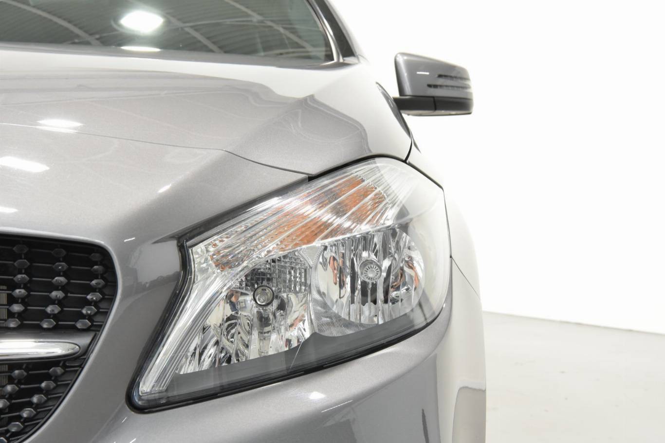 MERCEDES-BENZ A 160 15