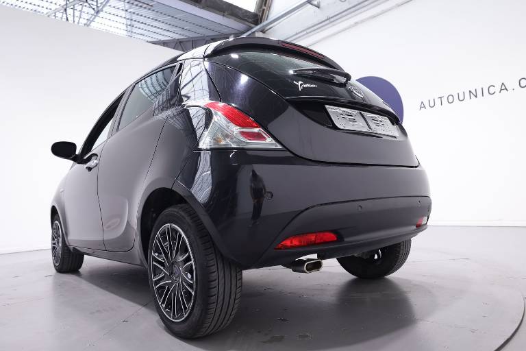 LANCIA Ypsilon 34
