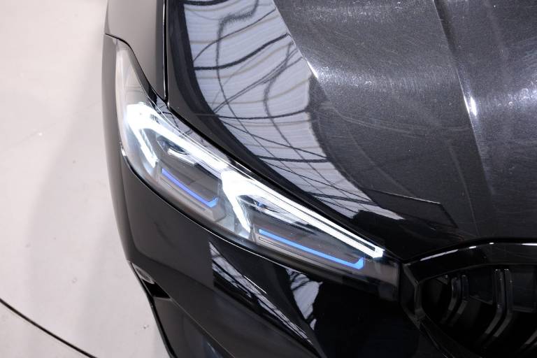 BMW 320 51