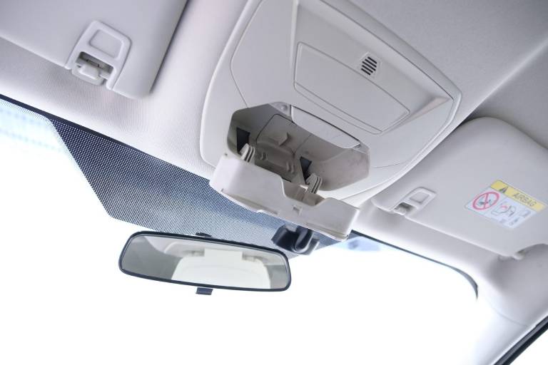FORD Kuga 36