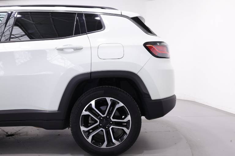 JEEP Compass 39