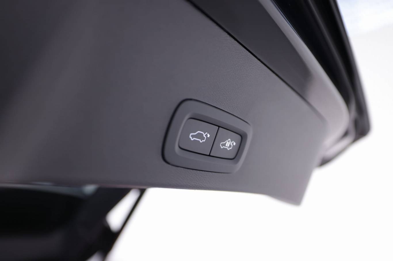 VOLVO XC40 52