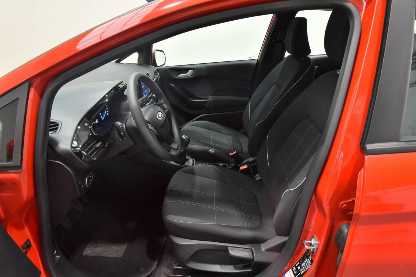 FORD Fiesta 4