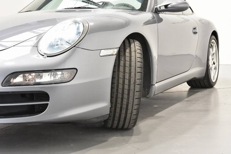 PORSCHE 911 31